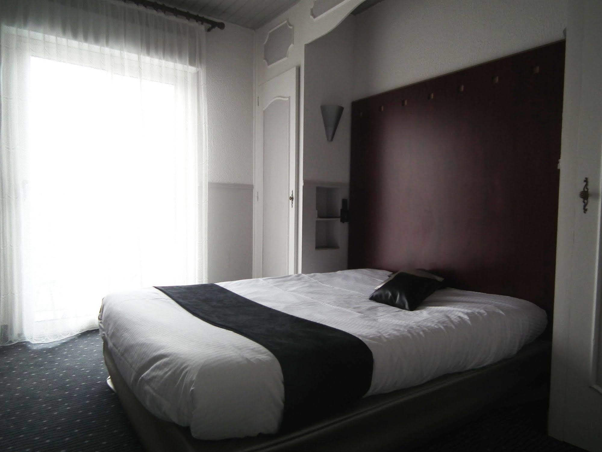 Logis Cosy - Hotel Le Moulin Neuf - 찬토네이 외부 사진
